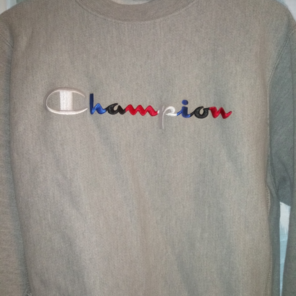 Champion Sweatshirt